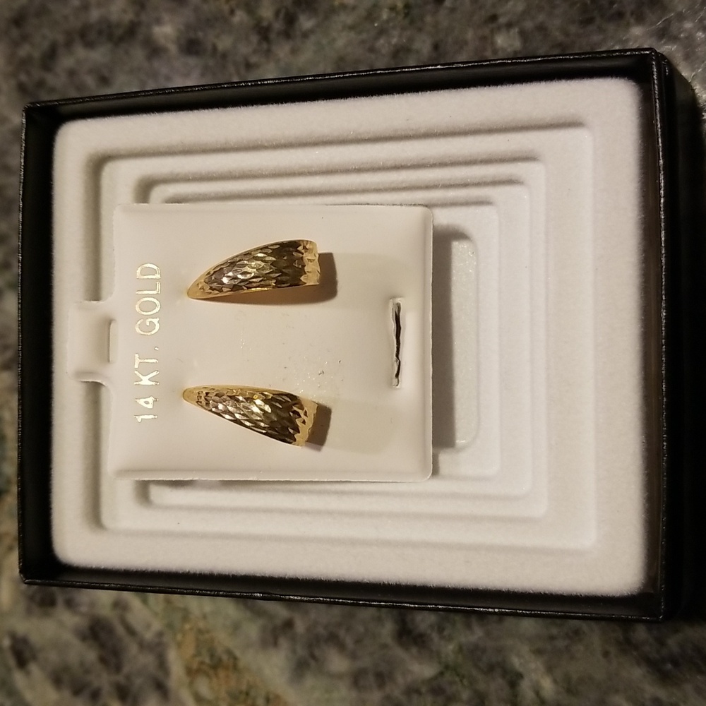 Elegant Gold Earrings